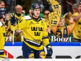 Beijer Hockey Games: Seger mot Schweiz efter backens succé Succé för Albert Johansson i Tre Kronor