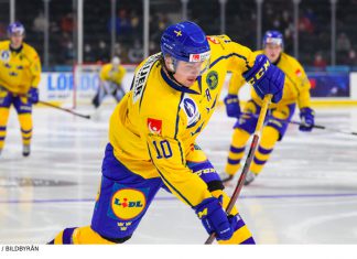 JVM: Dramatik när Juniorkronorna segrade i premiären