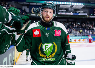 Färjestad fortsätter att imponera – så går det för svensklagen i CHL Axel Bergkvist i Färjestad
