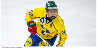 Drömstart för Småkronorna i U18-VM Drömstart för Småkronorna på U18-VM