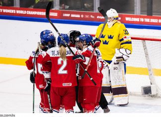 VM: Tung förlust för Damkronorna – tuff kvartsfinal väntar