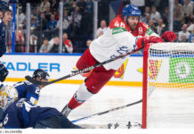 Smällen för Tjeckien: VM-hjälten lägger av