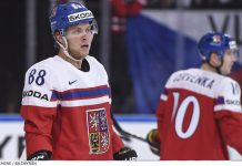 VM: Seger för Tjeckien i tillknäppt stormöte