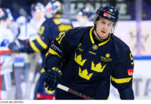 Ett steg närmare VM – så ställer Tre Kronor upp i finnkampen Filip Hållander med i Tre Kronors uppladdning inför VM