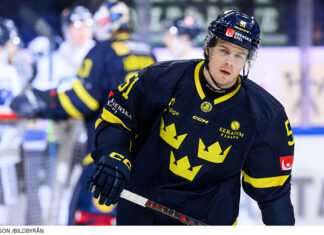 Ett steg närmare VM – så ställer Tre Kronor upp i finnkampen Filip Hållander med i Tre Kronors uppladdning inför VM