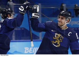 Inför OS-finalen mellan Finland och Ryssland (ROC)