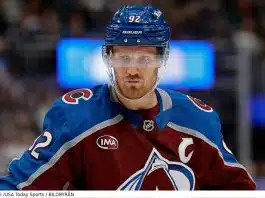 Succé för Landeskog – vinner dubbla priser i NHL Gabriel Landeskog prisad i NHL