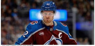 Succé för Landeskog – vinner dubbla priser i NHL Gabriel Landeskog prisad i NHL