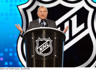 Så gick det för svenskarna i årets NHL-draft Gary Bettman i NHL-draften 2024