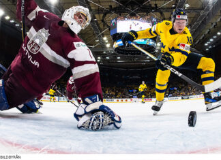 Drömstart på JVM för Sverige – se målen i premiären mot Lettland