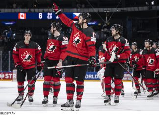 VM: Kanada vidare till final – krossade Tjeckien i semin