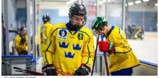 Seger för Juniorkronorna efter sen vändning mot Tjeckien Seger för Juniorkronorna mot Tjeckien