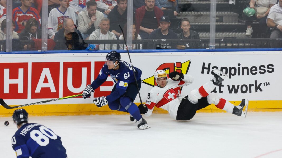Mikael Granlund i matchen mot Schweiz.