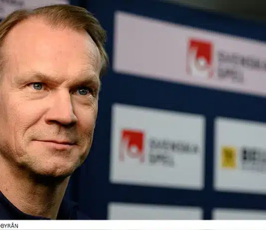 Skrällen – Nicklas Lidström tillbaka i Tre Kronor Nicklas Lidström tillbaka i Tre Kronor