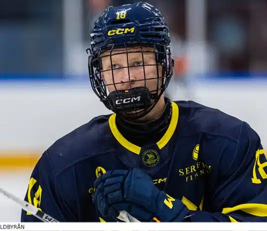Hlinka-Gretzky Cup 2026: Tung förlust för Småkronorna – föll i slutsekunderna Förlust för Småkronorna mot Schweiz