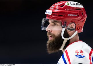 Rutinerad debutant får chansen i Tre Kronor