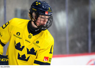 INTERVJU: Sara Hjalmarssons tankar inför säsongen – “Kan ta ytterligare kliv framåt” Damkronornas Sara Hjalmarsson redo för PWHL-draften