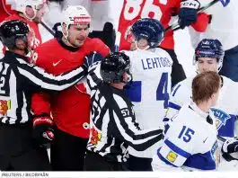 Ishockey-VM: Schweiz säkrade gruppsegern – nu väntar Tre Kronor Schweiz säkrade gruppsegern - nu väntar Tre Kronor