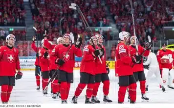 VIDEO: Succén fortsätter – Schweiz klara för VM-final Schweiz klara för final i hemma-VM
