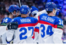 VIDEO: Slovakien närmar sig slutspelet – se målen mot Polen här Hrivik och Cehlarik firar i Ishockey-VM