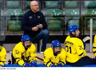 U18-VM: Tungt för Småkronorna – krossade av USA Tung förlust för Småkronorna i U18-VM