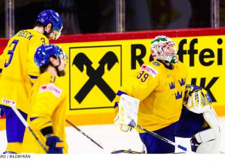 Channel One Cup: Ny förlust för Tre Kronor Sveriges JVM spelare