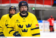 Damkronorna segrade i första ronden mot Schweiz