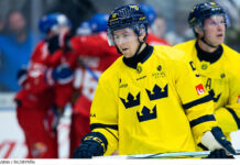 Karjala Tournament: Tung förlust för Tre Kronor i premiären Tung säsongspremiär för Tre Kronor