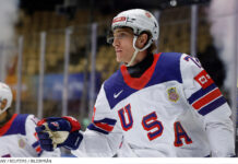 VM: Galen målfest när USA besegrade Kazakstan Tage Thompson målskytt när USA krossade Kazakstan.