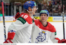 VM: seger för Tjeckien i svängig målfest mot Danmark Tjeckien firar i Ishockey-VM