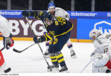 Euro Hockey Tour: Förlust för Tre Kronor mot Tjeckien Tre Kronor föll i Swiss Hockey Games