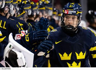 JVM: Seger för pressat Juniorkronorna mot Schweiz Andra raka segern för Juniorkronorna i JVM