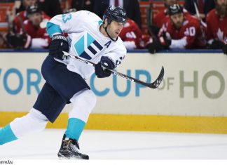 Beskedet från backgiganten – Zdeno Chara lägger av